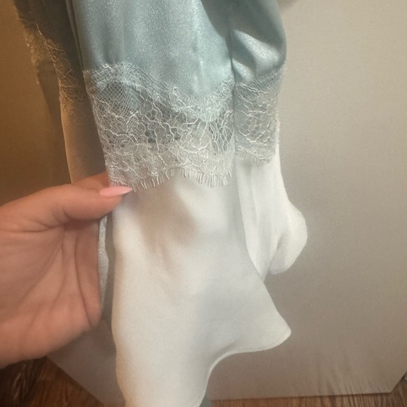 Victoria's Secret Blue Satin & Lace Robe - M/L “something blue” - Picture 4 of 4